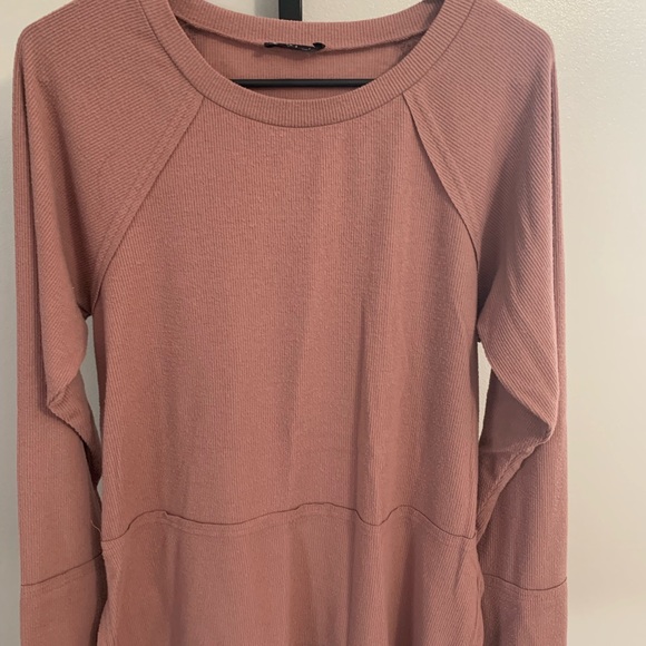 V ery j Mauve Top - Picture 6 of 16